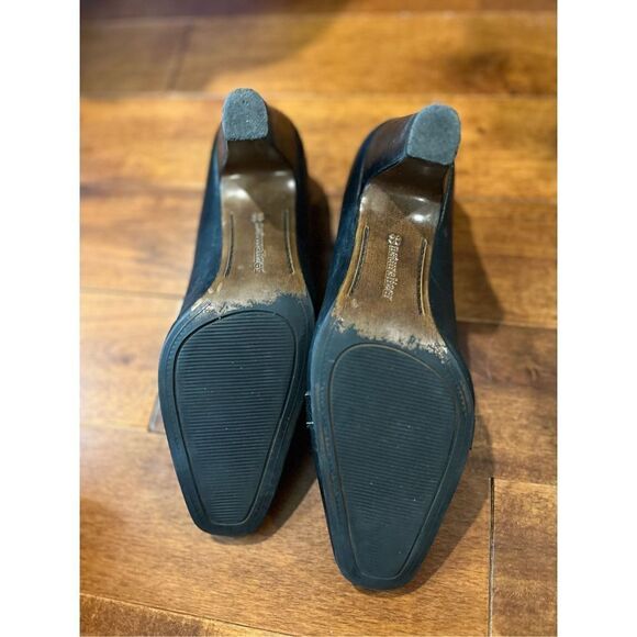 Well worn Naturalizer Honor black platform loafers size 8 - Picture 9 of 14